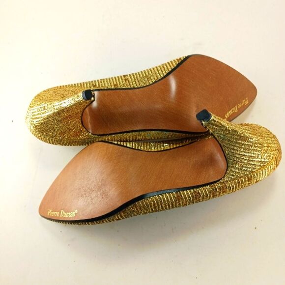 Pierre Dumas Designer Collection 3" Stiletto Point Toe Womans 7.5 Metallic Gold. - Picture 5 of 14